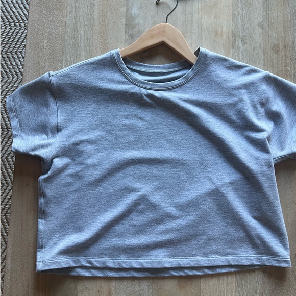 Lululemon cates tee *fleece - Picture 1 of 2